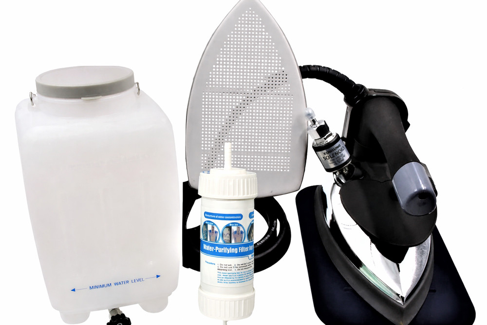 Goldstar 1000W Gravity Iron With Water purifying Filter