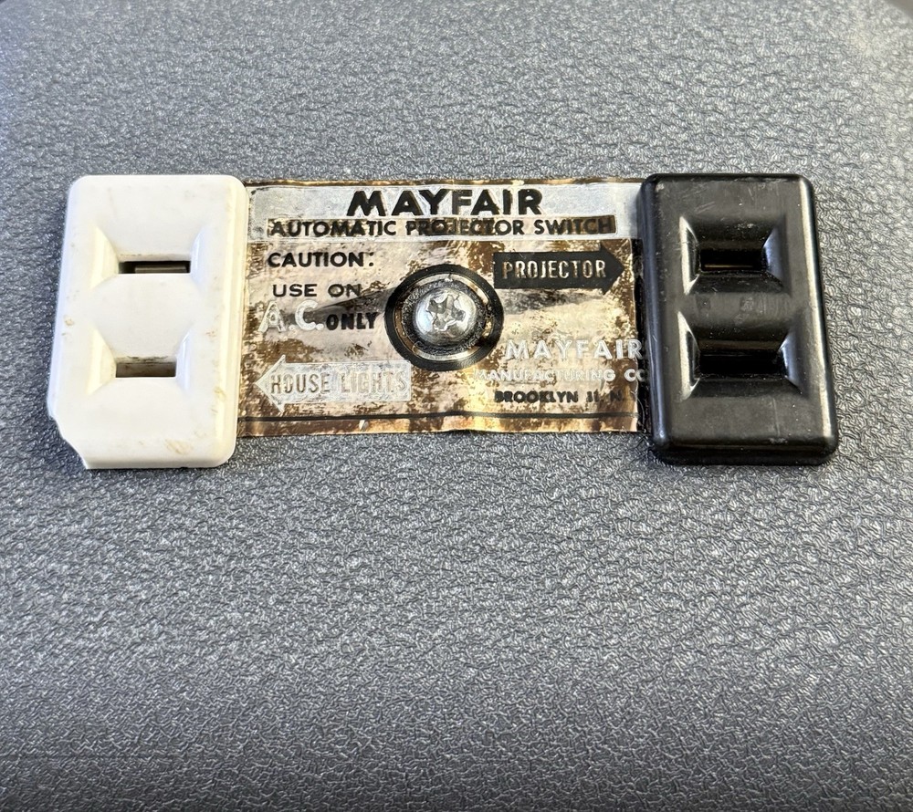Projector Switch | Automatic | Shuts lights on & off | Mayfair | w/ IB |vf7