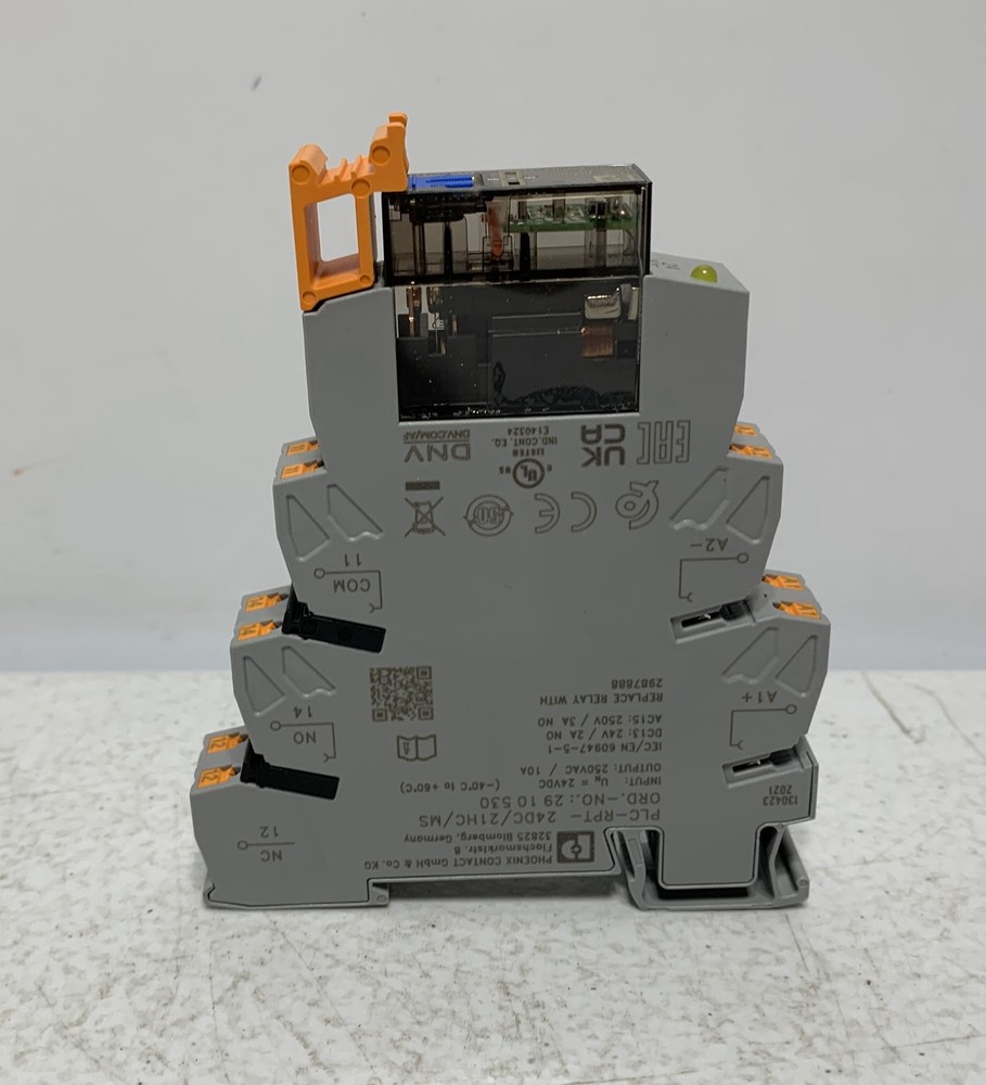 Phoenix Contact 2910530 Relay Module 24V DC