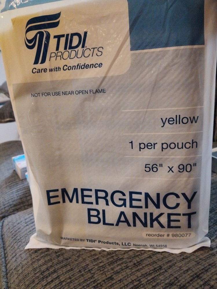 Survival Blanket/Survivalist/Prepper/emergency/Bug Out/