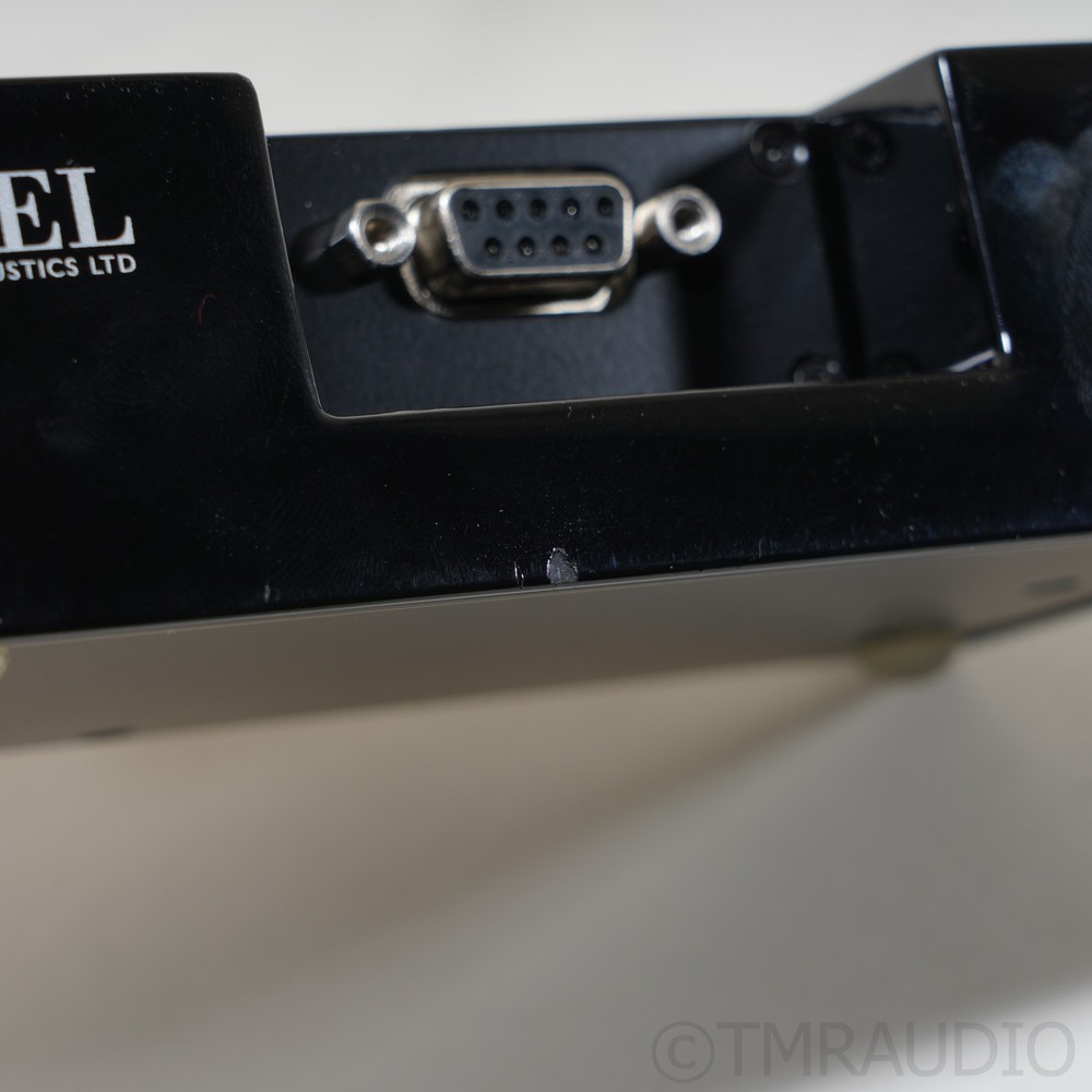 REL Acoustics Arrow Wireless Transmitter; Version 2