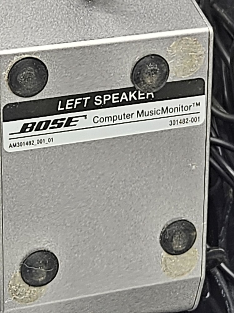 Bose Computer MusicMonitor Computer Speakers Desktop PC Silver Bose Sound