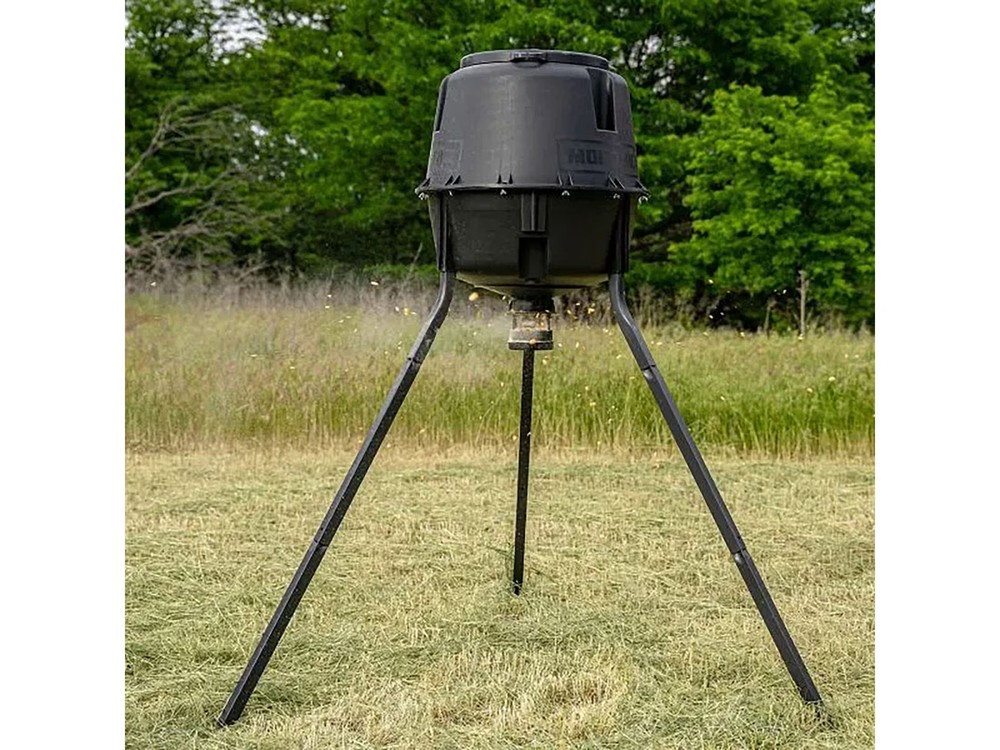 Moultrie Standard Deer Feeder 200 lbs