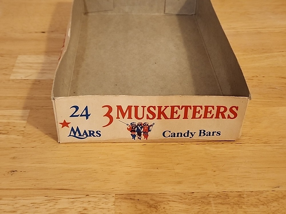 Vintage Mars 3 Musketeers Candy Box