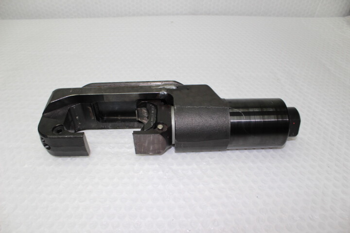 4997 Thomas & Betts Heavy Duty Crimp Tool