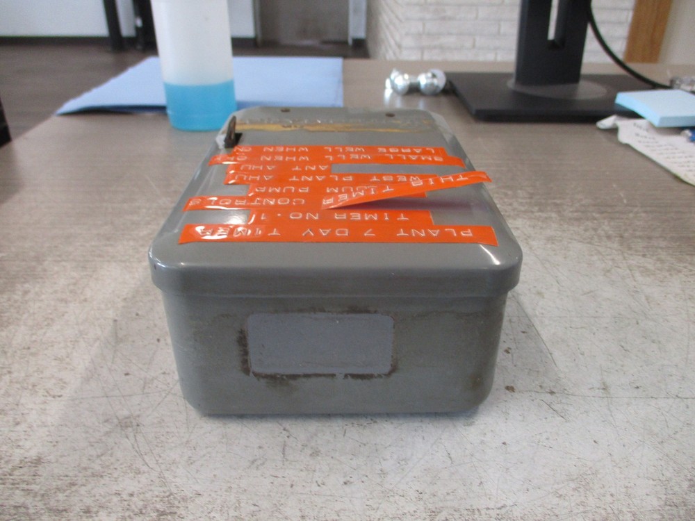 Intermatic Electronic Timer ET728C 7-Day 120V 60Hz *No Batteries* Used