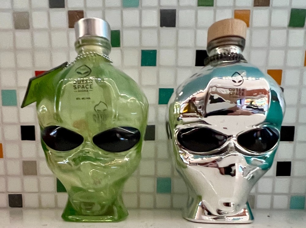 SET: GREEN & CHROME OUTER SPACE VODKA – ALIEN HEAD DECANTER BOTTLES