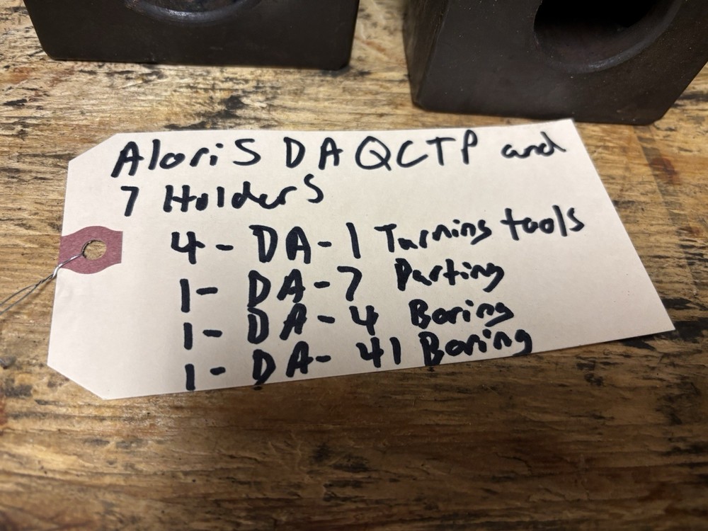 Aloris DA Quick Change Tool Post With 7 Tool Holders Turning Boring Parting