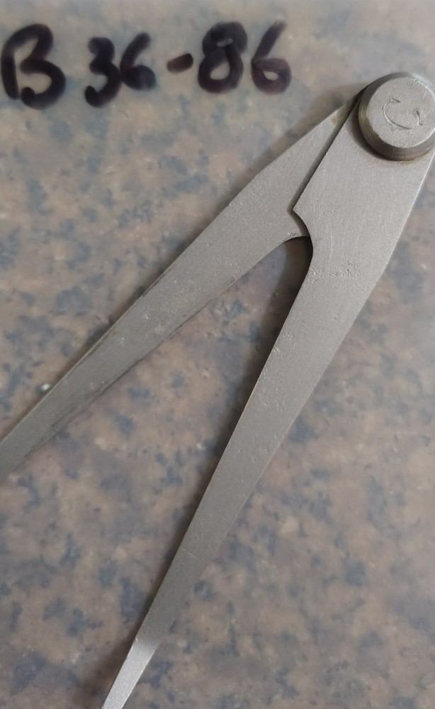 🗽 VINTAGE BENT TIP ID/OD CALIPER 8"