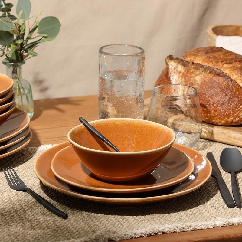 Eco-Friendly Terracotta Dinnerware Set Service 4 Stackable Plates Bowls New