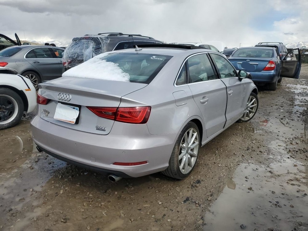 RIGHT REAR DOOR WINDOW REGULATOR OEM 2018 A3 AUDI
