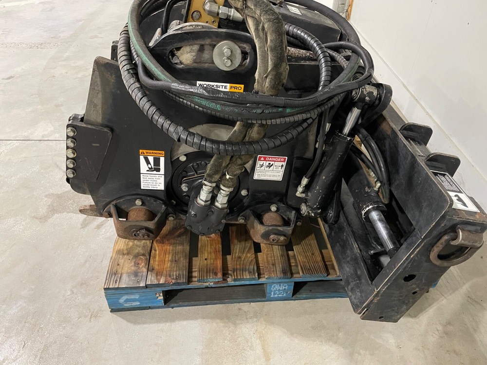 John Deere CP24C Cold Planer Attachment