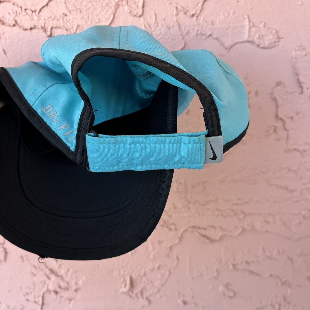 Nike Featherlight Dri-Fit Hat Cap Strap Back Sky Blue Panel Lightweight Flaw
