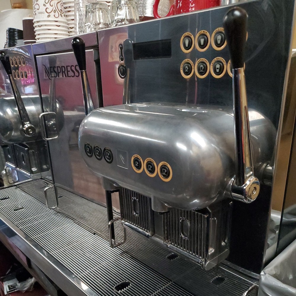COFFE MACHINE ESPRESSO NESPRESSO AGUILA 440 PROFESSIONAL