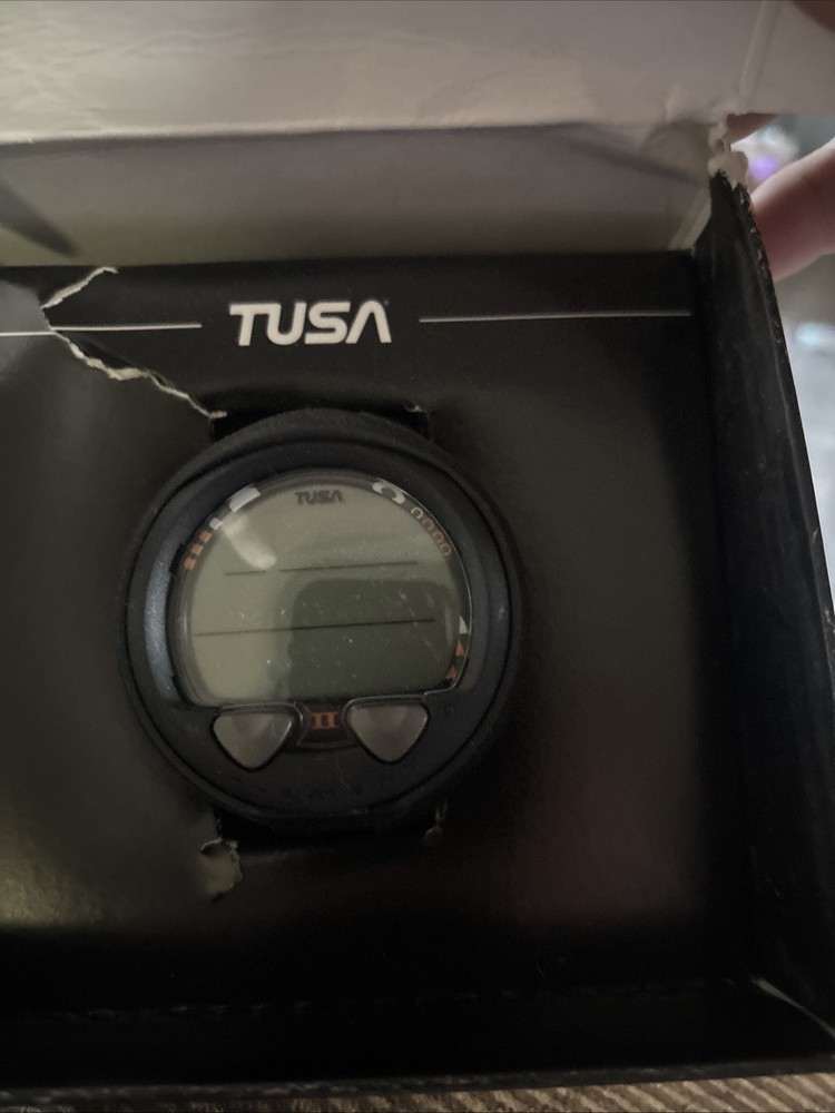 TUSA IQ-750 Element II Dive Computer