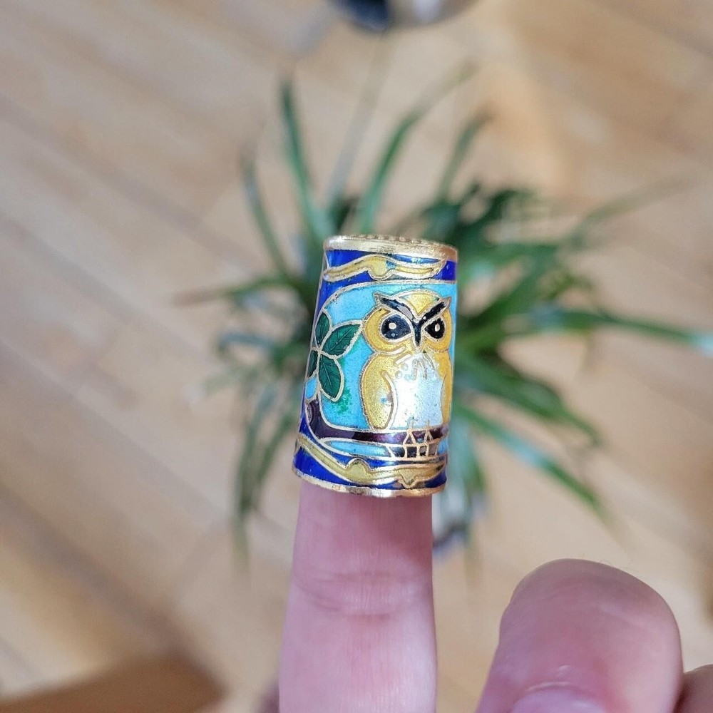 Vintage Cloisonne Owl Thimble