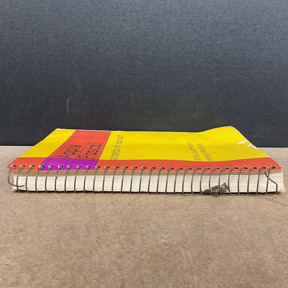 Apple Apple Pascal A Hands On Approach Arthur Luehrmann Manual Vintage Computing