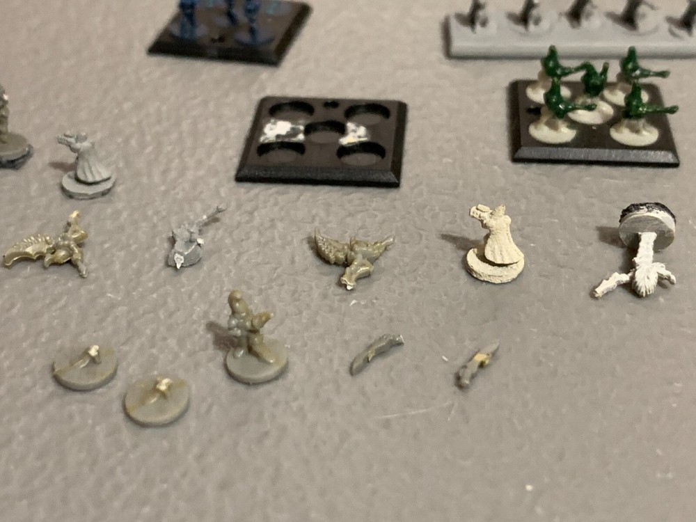 A11351 EPIC WARHAMMER 40K ELDAR CRAFTWORLDS BROKEN LOT