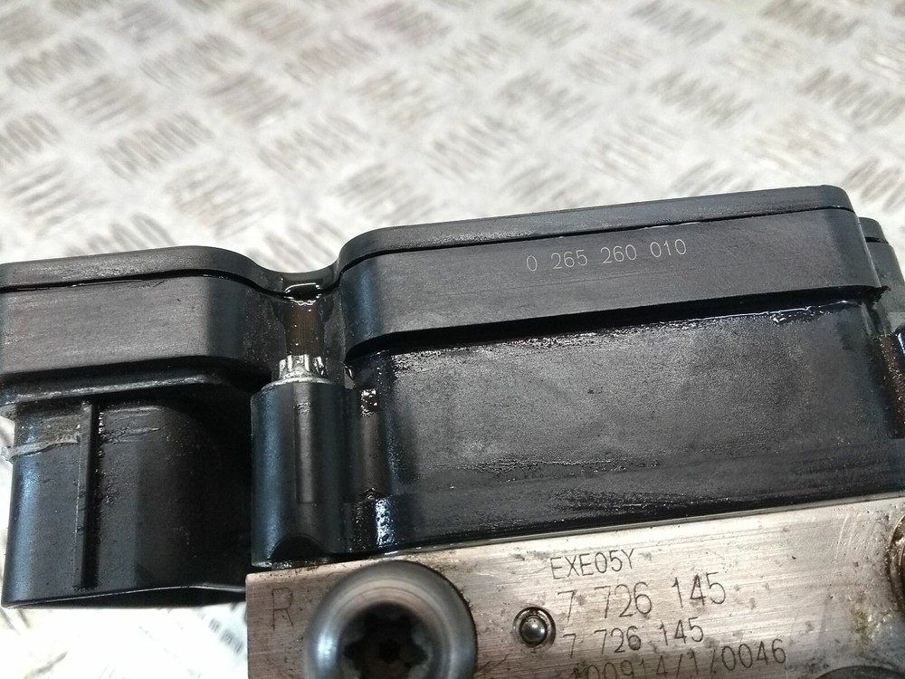 2011 BMW S1000RR ABS Pump 7726145