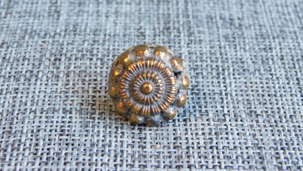 Antique Vtg Robe Button Aprx: 3/4" #214-A