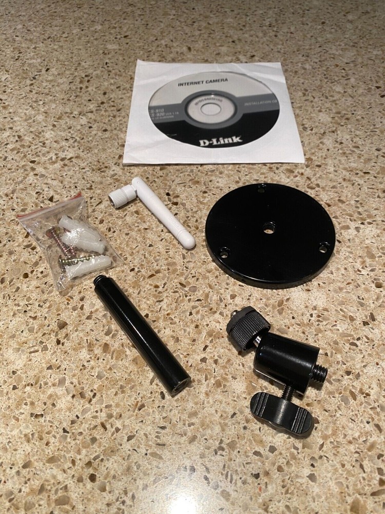 D-Link DCS-920 Wireless Security System Wireless G Internet Camera Open Box Only