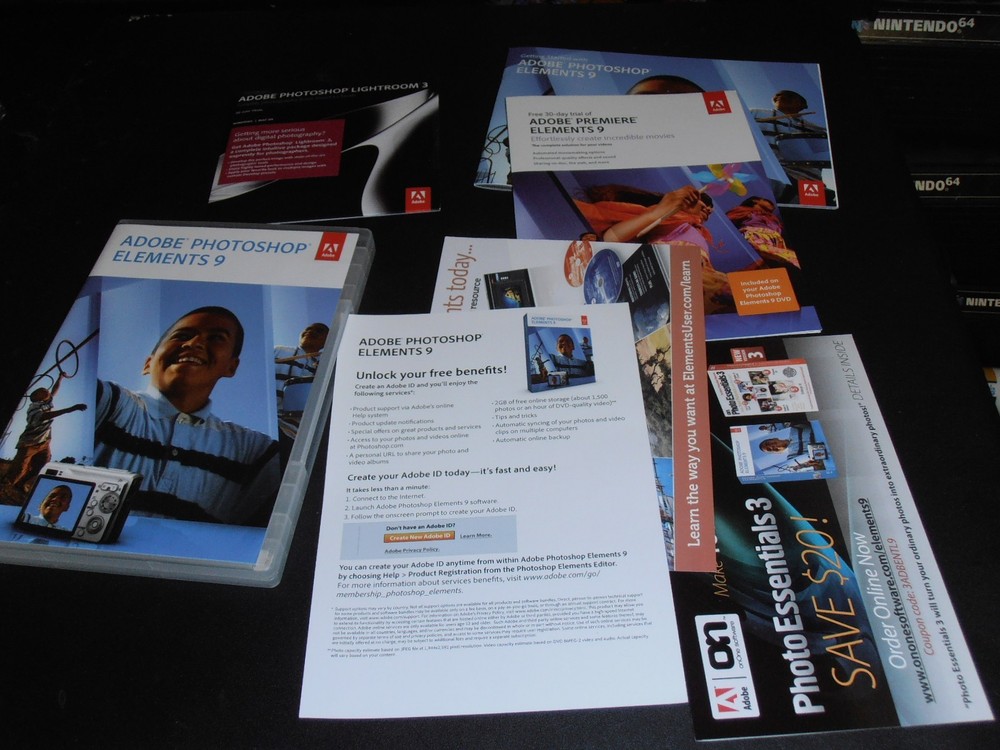 Adobe Photoshop Elements 9 (PC/Mac, 2010)