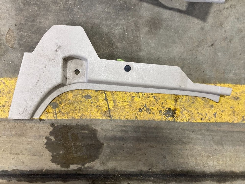 2003-2018 Volvo VNL KICK Dash Panel - Used