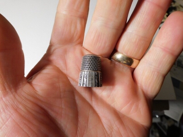 ANTIQUE STERLING SILVER SEWING THIMBLE #9