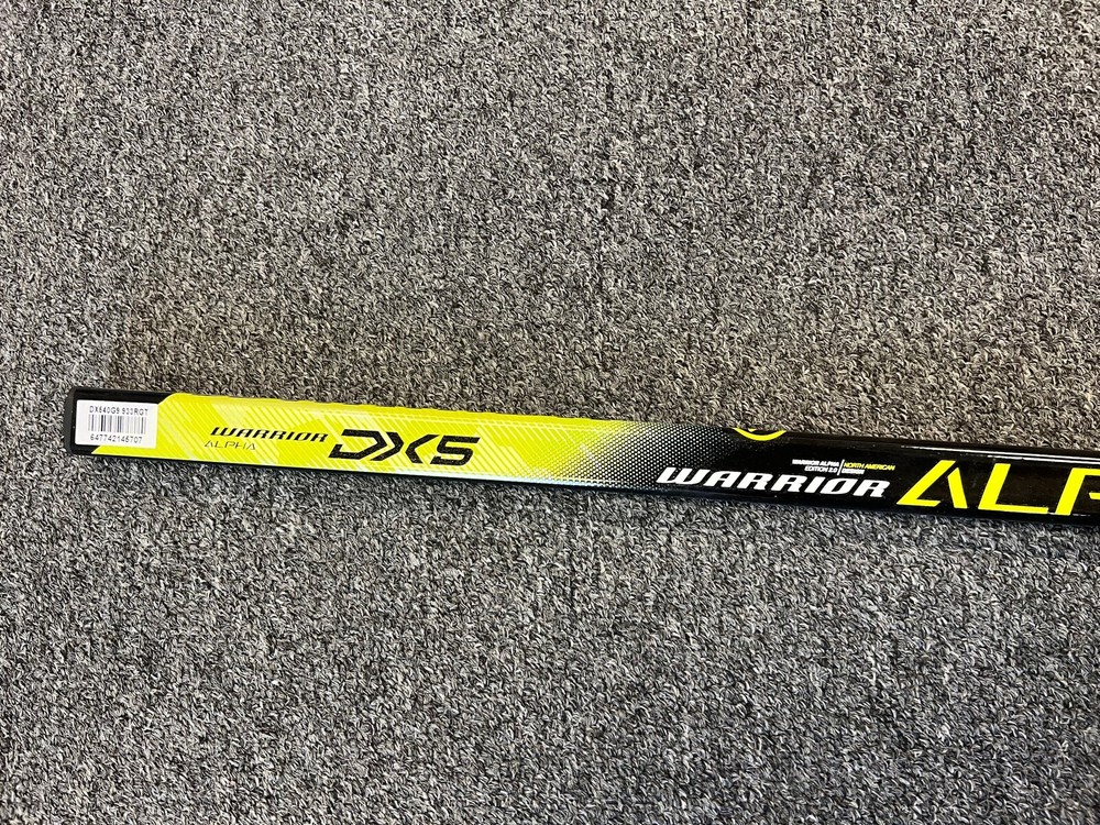 Alpha DX5 Junior Composite Hockey Stick 40 Flex