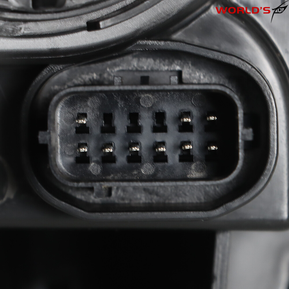 Headlight Set For Chrysler 300 2011-2014 Driver + Passenger Side Halogen Chrome