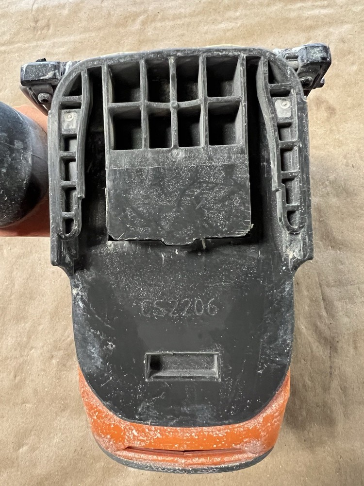 RIDGID VIBRATION SANDER R86064 Nice
