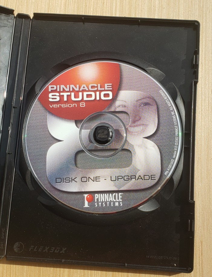Pinnacle Studio Version 8 Professional Movie Making Computer Software