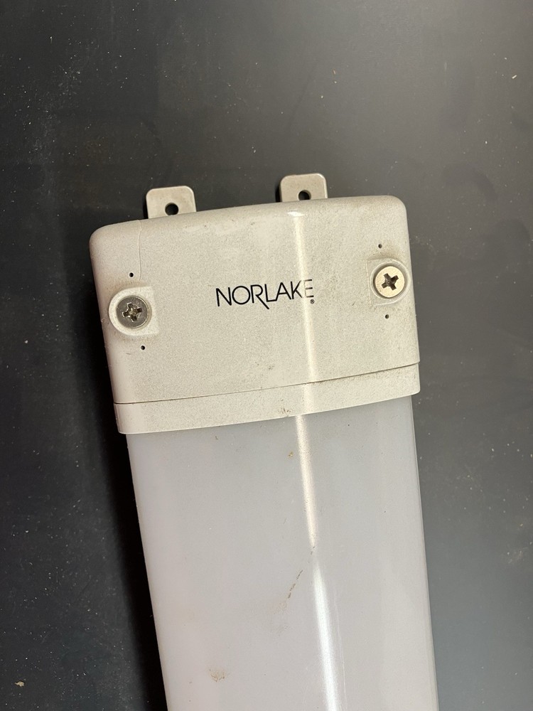 Norlake 157751 Light