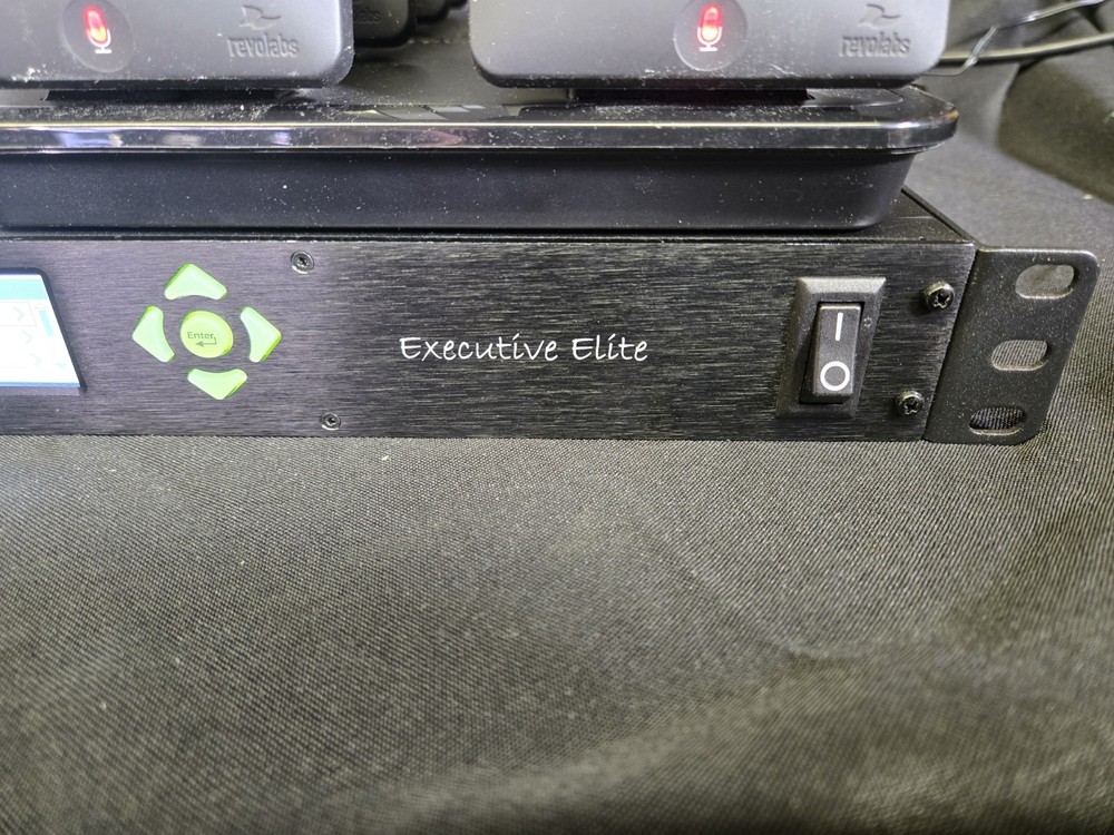 Revolabs Executive Elite Wireless Microphone System