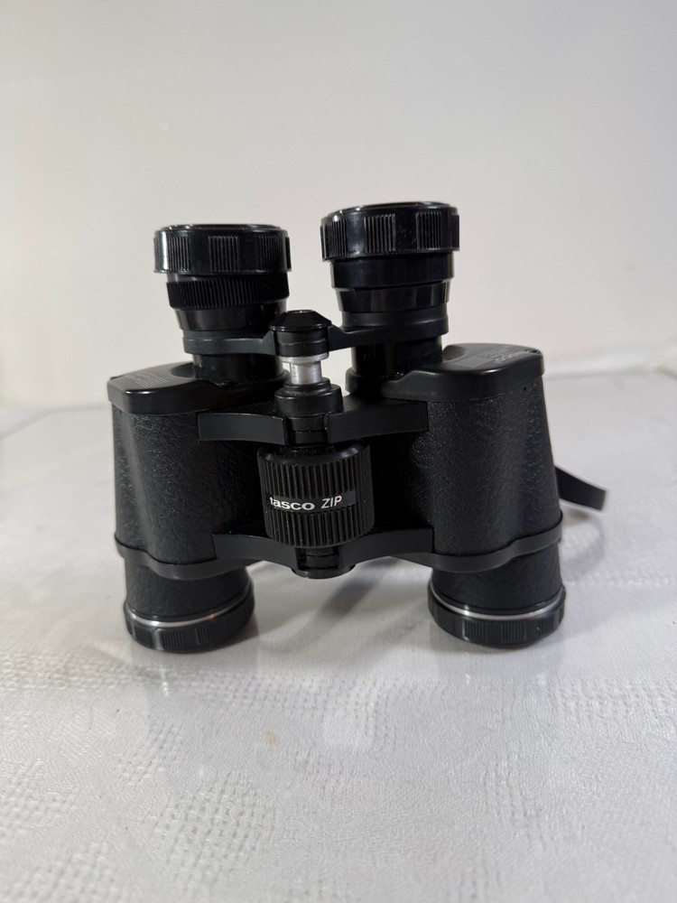 Tasco 7x35 Zip Focus Binoculars Model 2000 With Strap