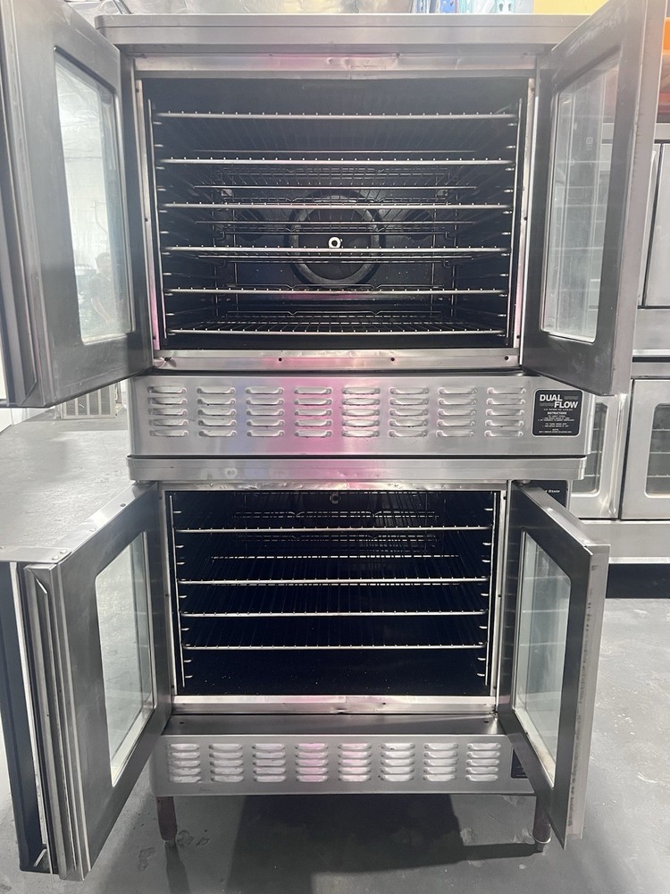 Blodgett DFG-100 Double Stack Natural Gas Convection Oven Pre-owned
