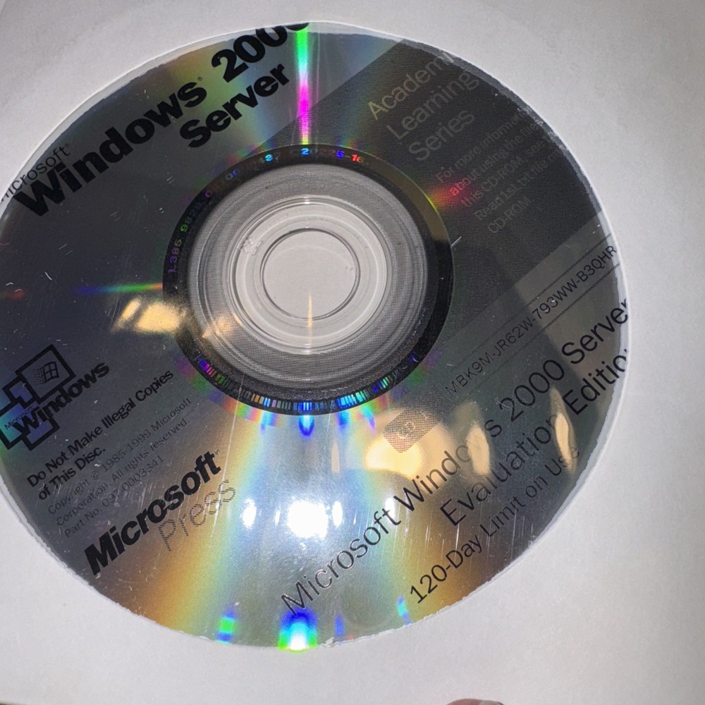 Microsoft Windows Server 2000 New CD ROM Included