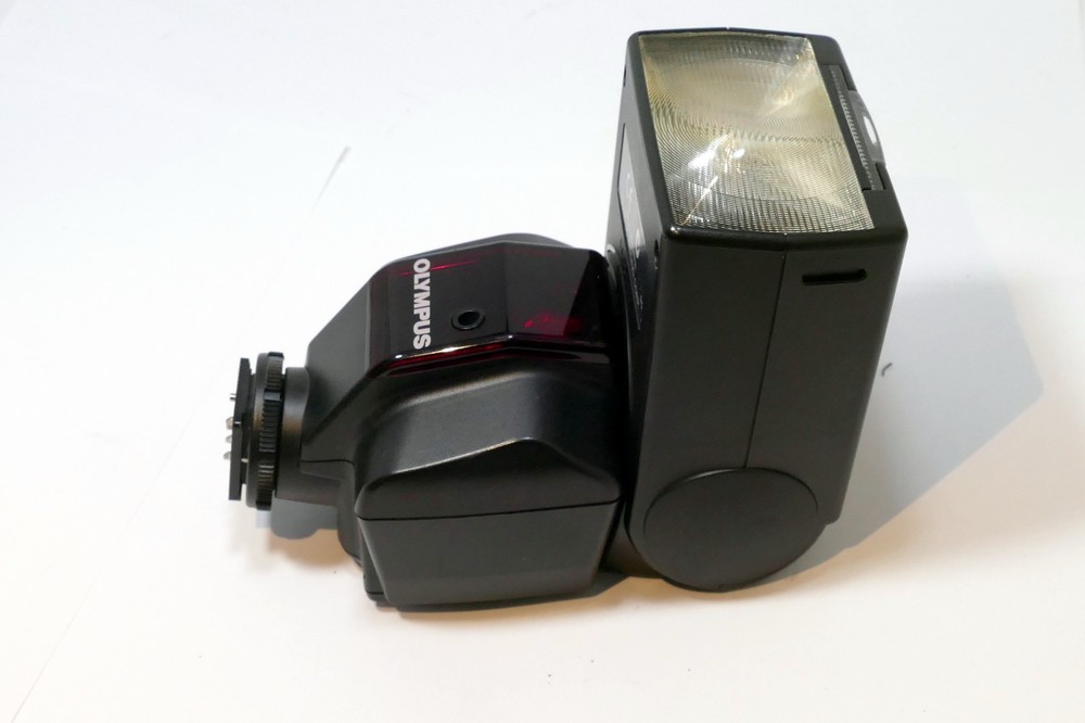 Olympus FL-36 OM FLASH works well