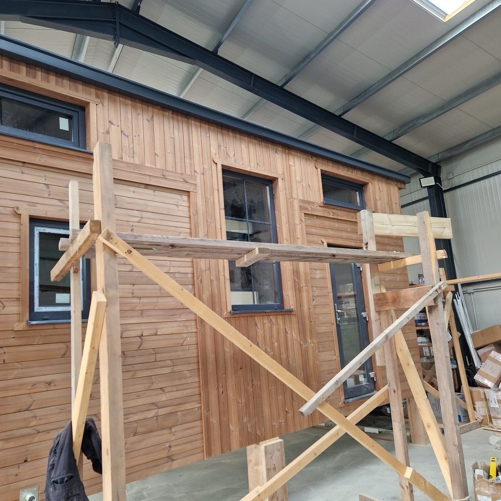 22x8 Nordic Cabin Assembled (ON SALE)