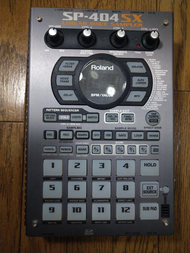 Roland SP-404SX Compact Linear Wave Sampler from JAPAN USED VG