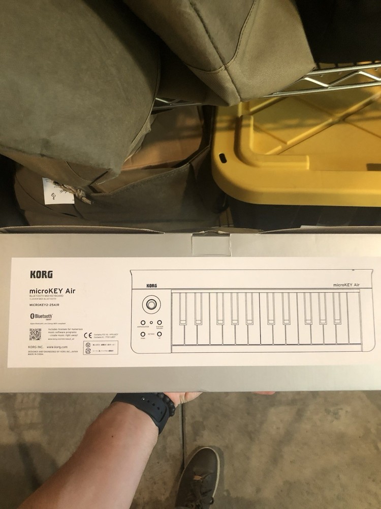 Korg microKEY Air-25 25-key Bluetooth Keyboard Controller