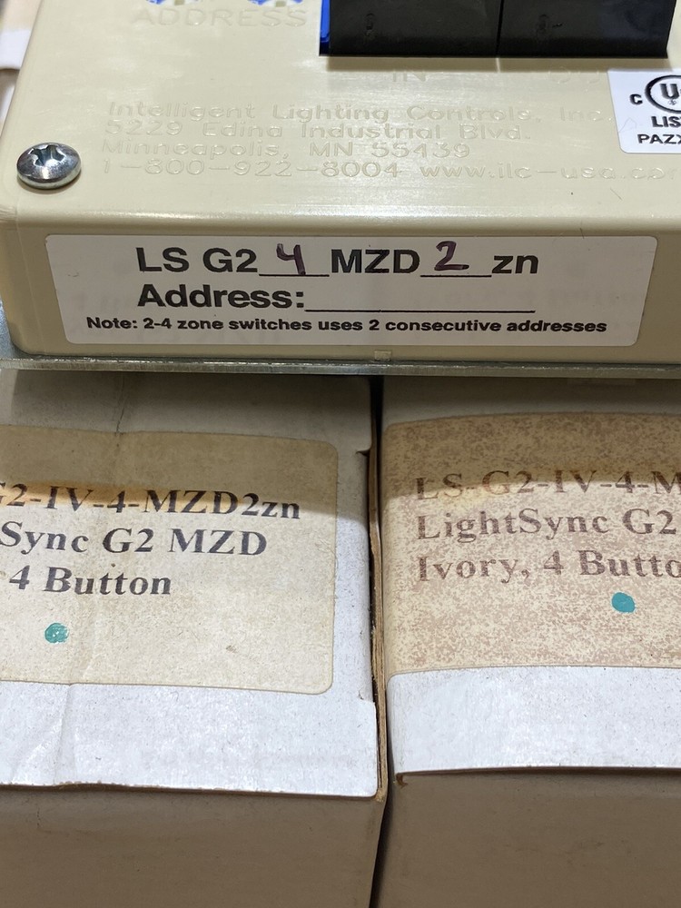 ILC LightSync Control Devices G2 Ivory 4 Button LS-G2-IV-4-MZD2zn 