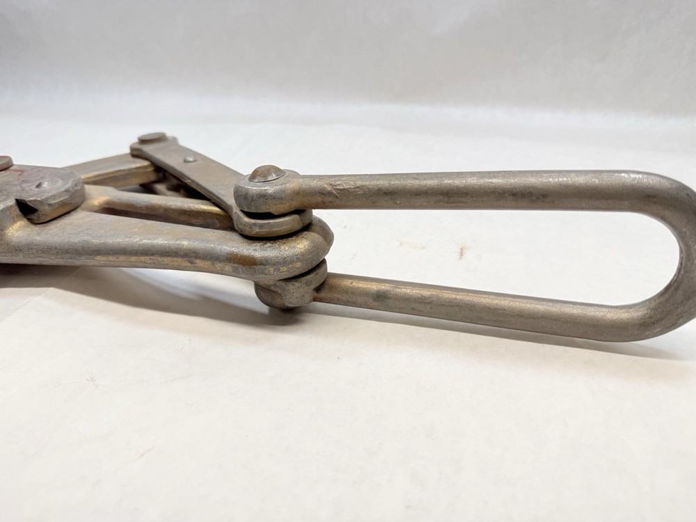 Klein Tools 1628-16 Chicago Grip Cable Puller, 0.31" to 0.62"