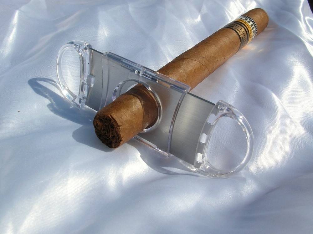 ABS Clear Steel Oval Smoking Cigar Cutter Clear Sharp Blade