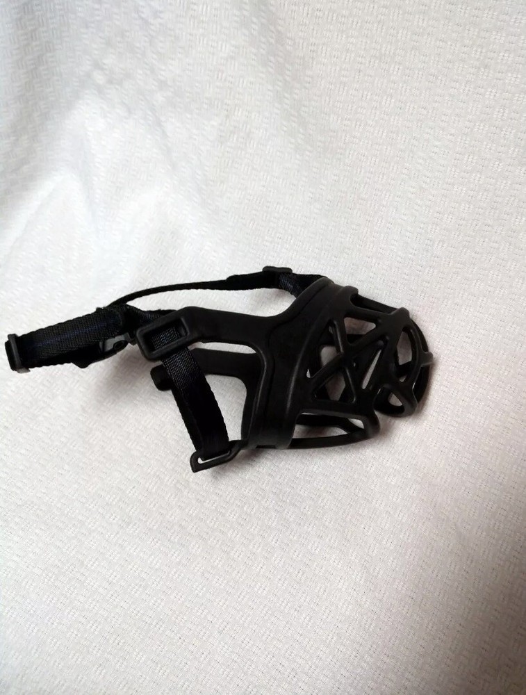 Lili Mascota Dog Muzzle - MEDIUM - Black Size 2- NEW!