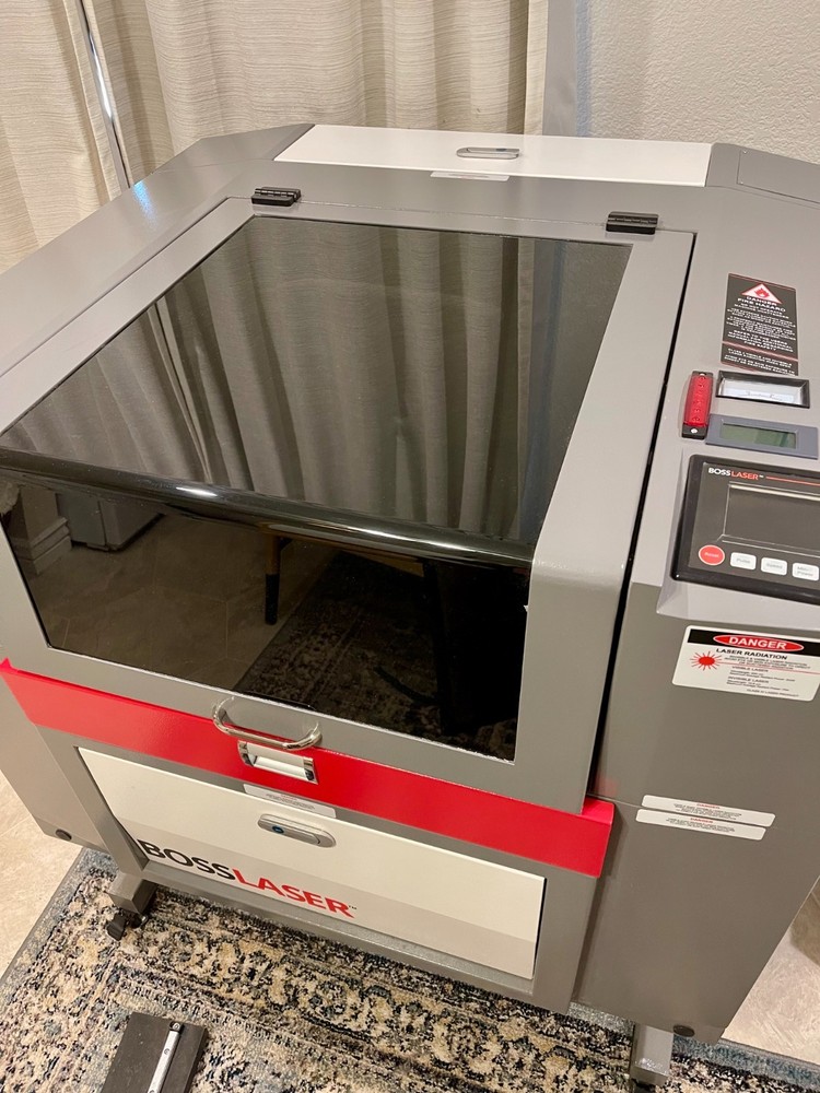 Boss CO2 LS-1420 Laser Engraver