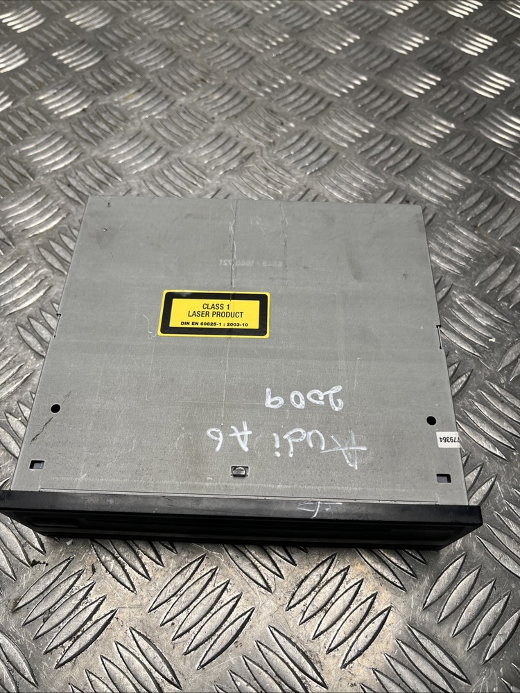 2009 AUDI A6 4F2, C6 CD Changer