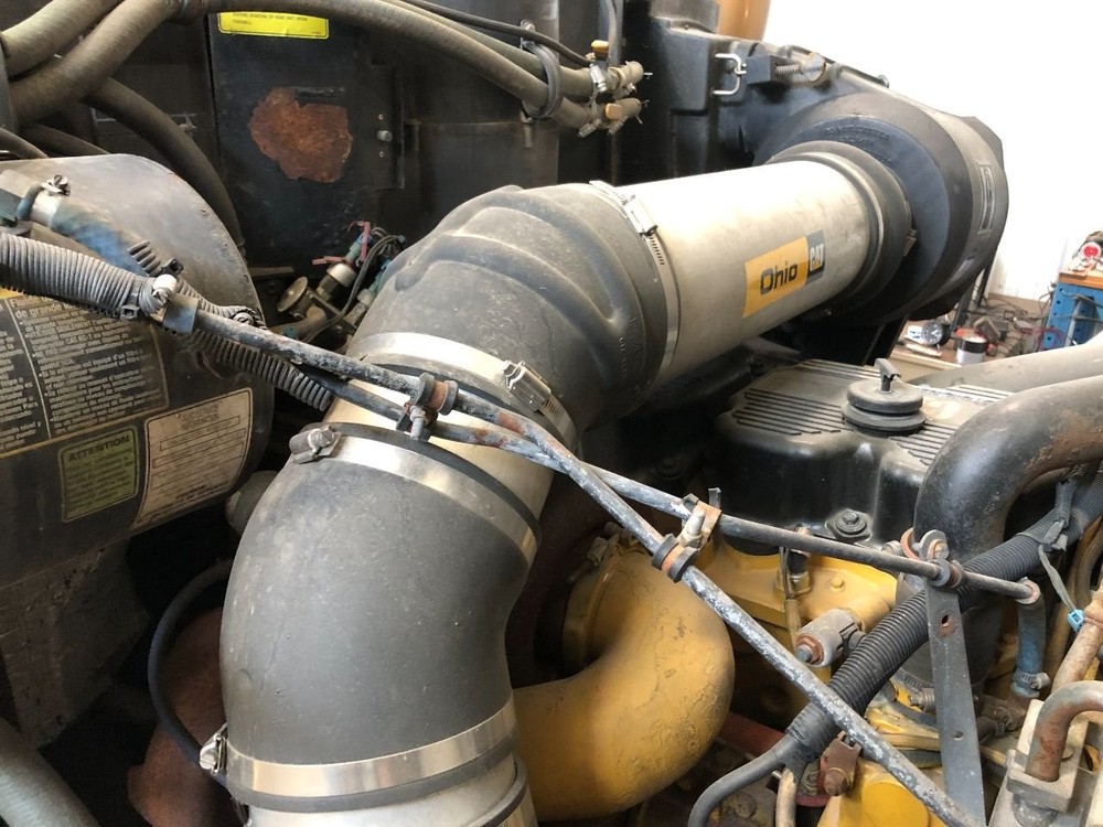 Kenworth T2000 Air Transfer Tube - Used