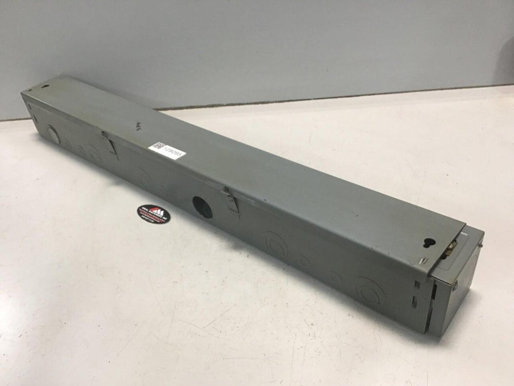 SQUARE D Wireway Gutter Box D-1065 Used #128095