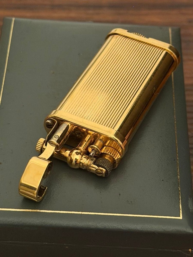 Dunhill Hammer Gold Stripe Roller Gas Lighter Used